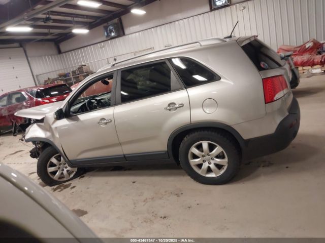 Kia Sorento Lx Image 10