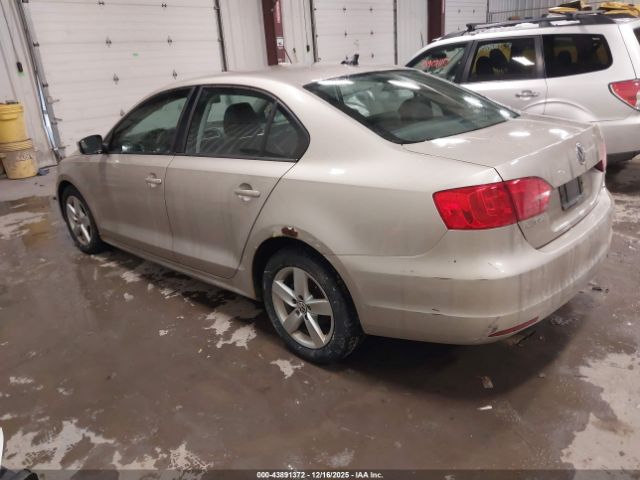 Volkswagen Jetta 2.0l Tdi Image 2