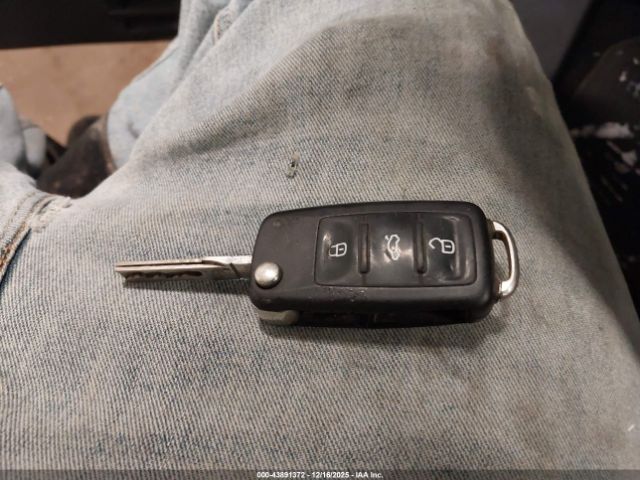 Volkswagen Jetta 2.0l Tdi Image 9