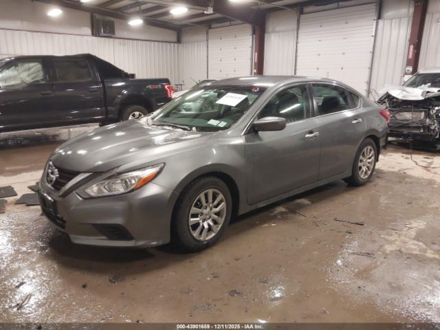 Nissan Altima Image 7