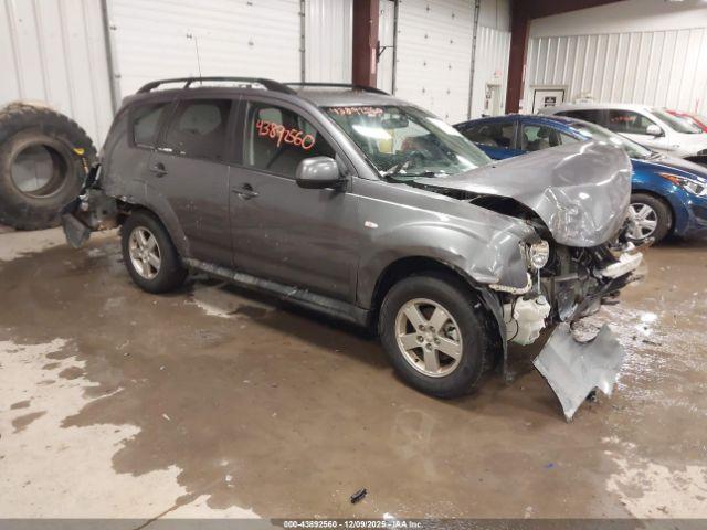  Salvage Mitsubishi Outlander