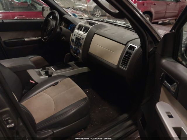 Mercury Mariner Premier Image 9