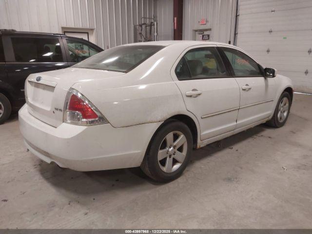 Ford Fusion Se Image 2