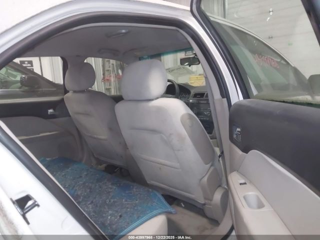 Ford Fusion Se Image 8