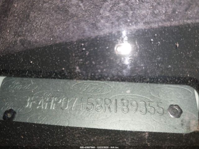 Ford Fusion Se Image 6