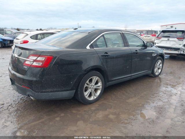 Ford Taurus Sel Image 11