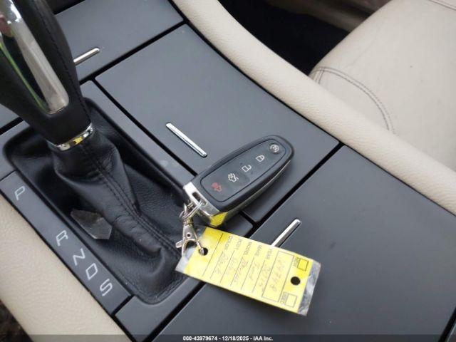 Ford Taurus Sel Image 10