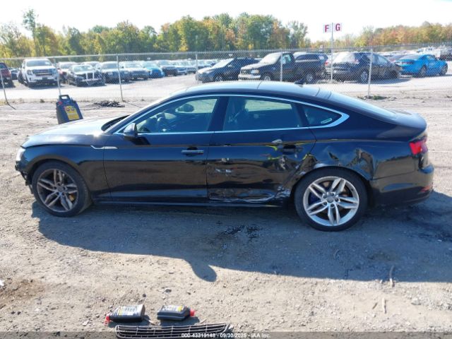 Audi A5 45 Premium Image 11
