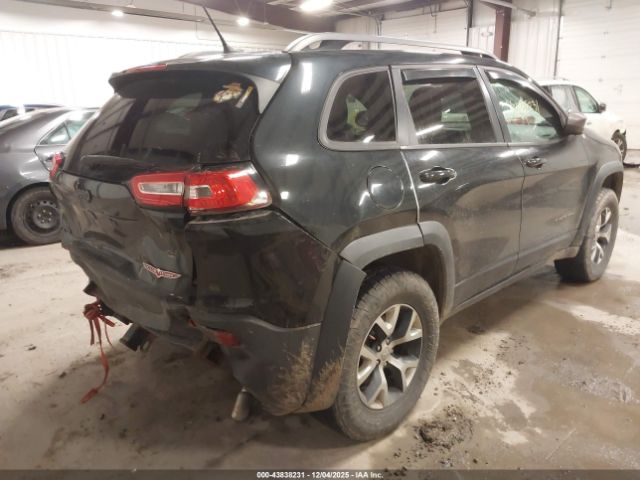 Jeep Cherokee Trailhawk Image 15