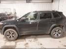 Jeep Cherokee Trailhawk Image 11