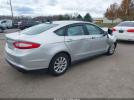 Ford Fusion S Image 16