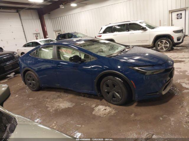 Toyota Prius Prime Se Image 2