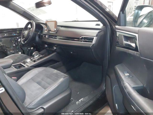 Mitsubishi Outlander Black Edition S-awc Image 2