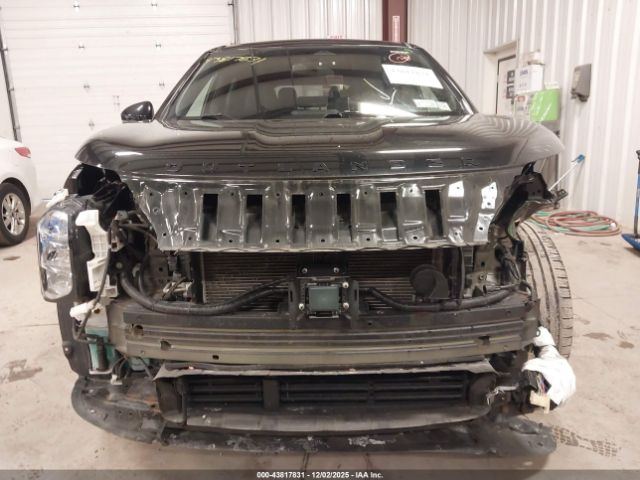 Mitsubishi Outlander Black Edition S-awc Image 8