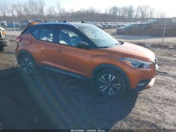  Salvage Nissan Kicks