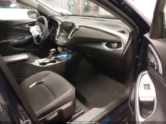 Chevrolet Malibu Fwd Lt Image 4