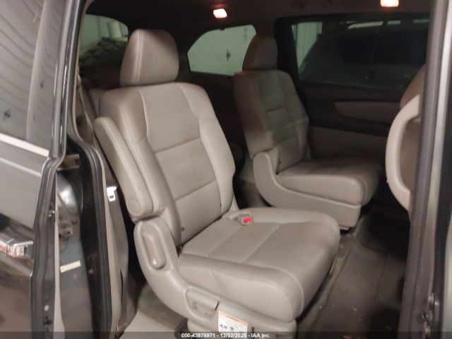 Honda Odyssey Image 2