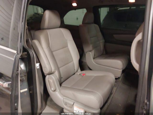 Honda Odyssey Image 2