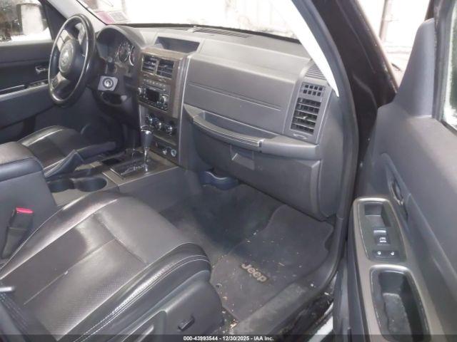 Jeep Liberty Limited Jet Edition Image 5