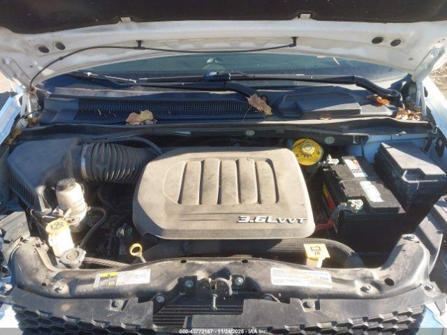 Dodge Grand Caravan Sxt Image 9