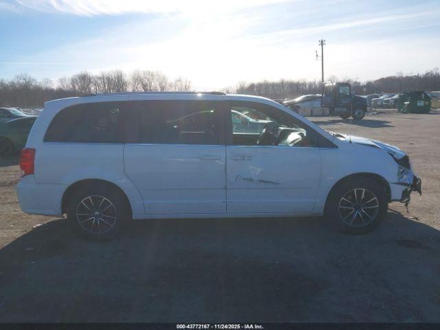 Dodge Grand Caravan Sxt Image 11