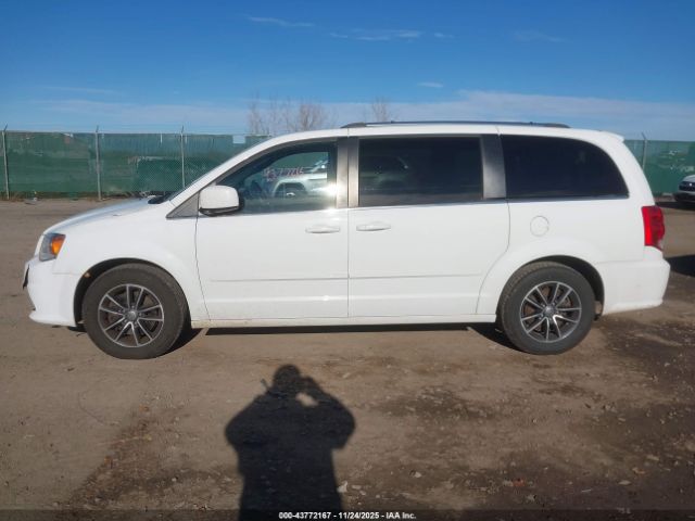 Dodge Grand Caravan Sxt Image 13
