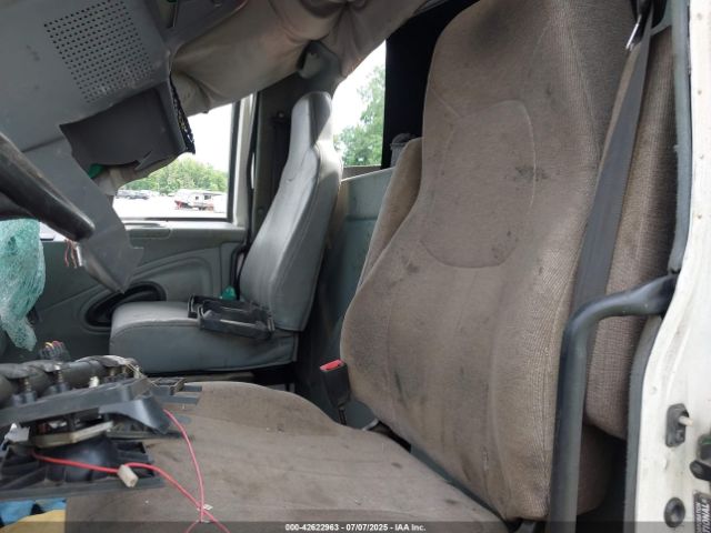 International 4000 4400 Image 2