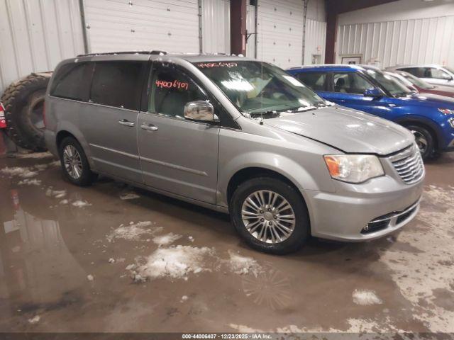  Salvage Chrysler Town & Country