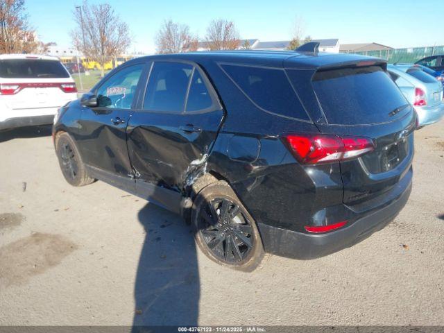 Chevrolet Equinox Awd Ls Image 7