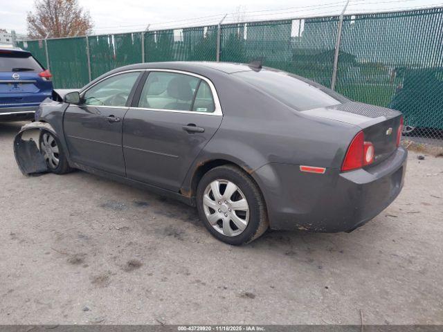 Chevrolet Malibu Ls Image 2