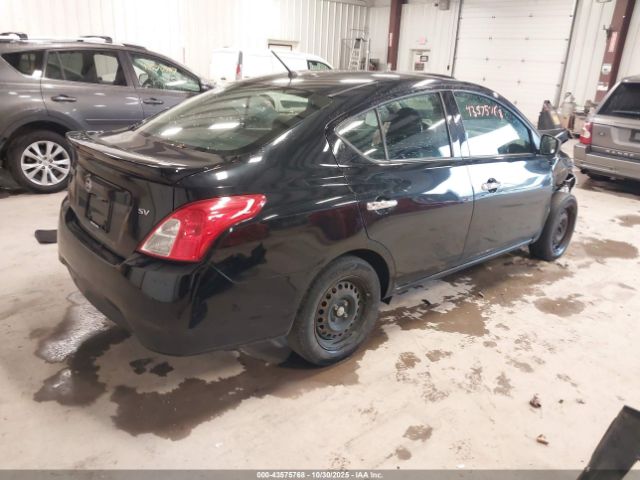 Nissan Versa 1.6 Sv Image 5