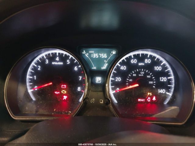 Nissan Versa 1.6 Sv Image 13