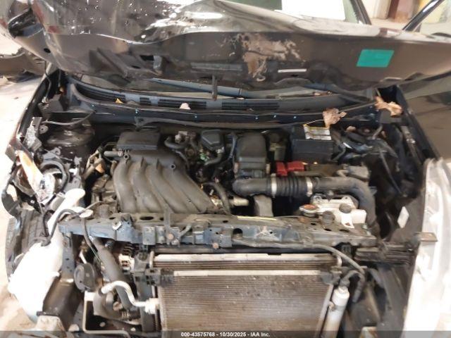 Nissan Versa 1.6 Sv Image 8