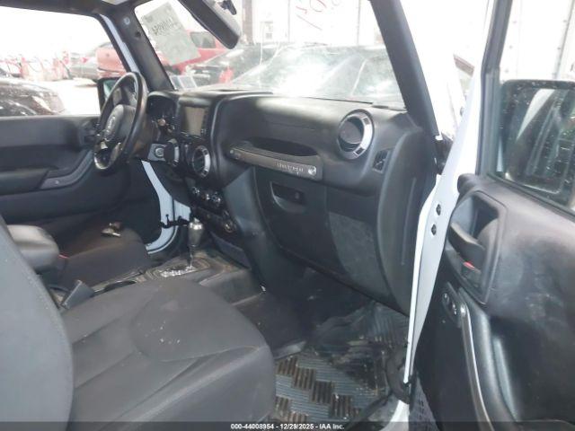 Jeep Wrangler Sport Image 15