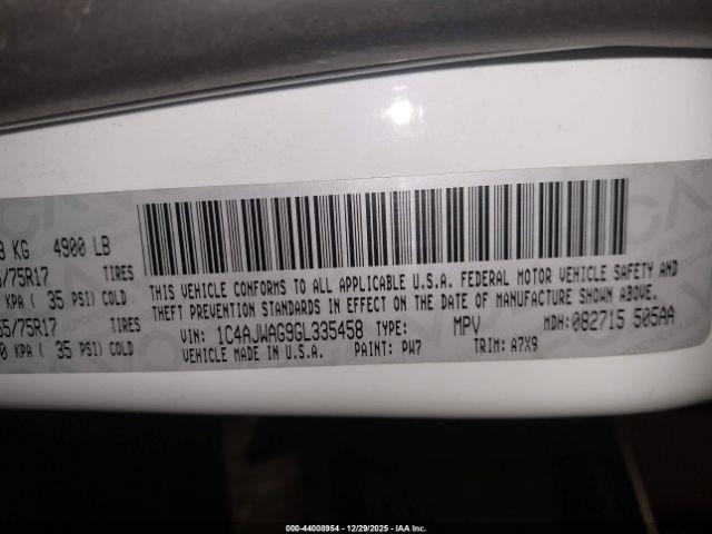 Jeep Wrangler Sport Image 3