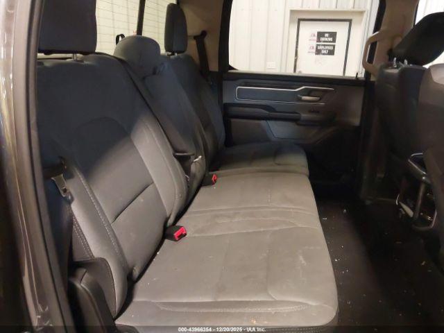 Ram 1500 Big Horn Image 2