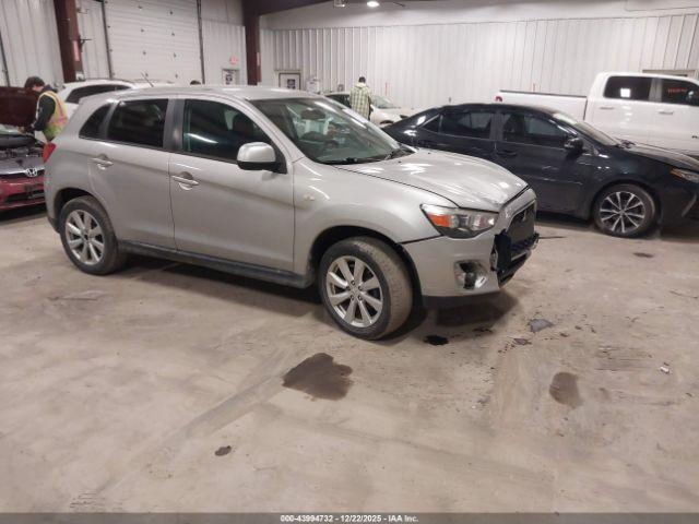  Salvage Mitsubishi Outlander