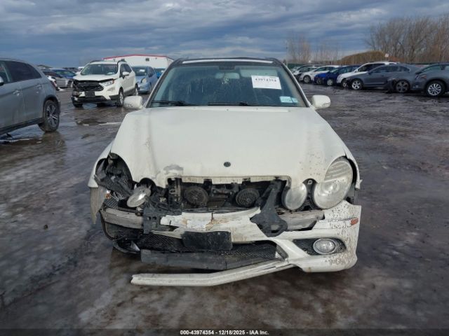 Mercedes-Benz E-Class 4matic Image 5