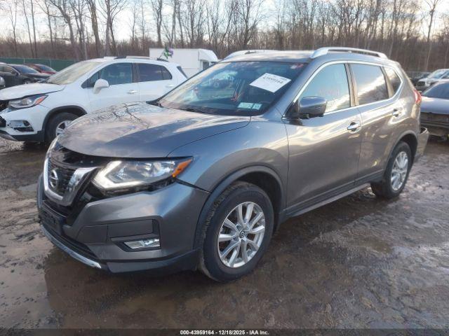 Nissan Rogue Sv Image 3