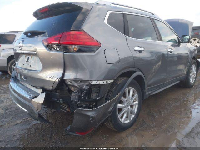 Nissan Rogue Sv Image 16