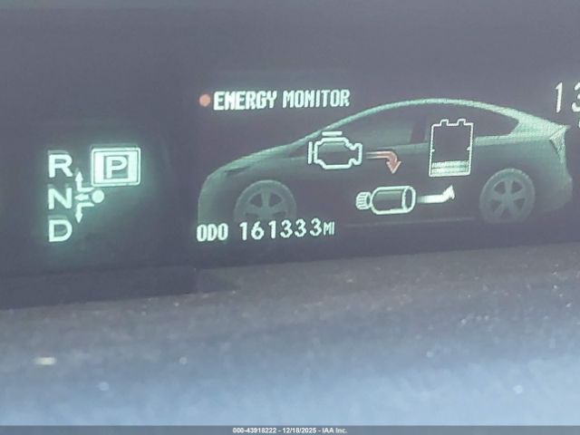 Toyota Prius Four Image 14