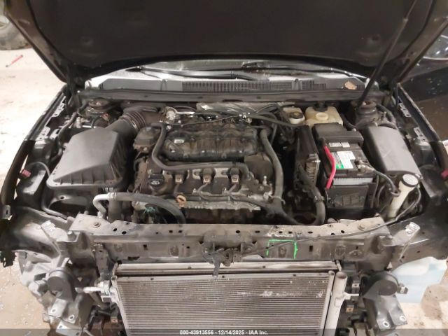 Cadillac XTS Luxury Image 4