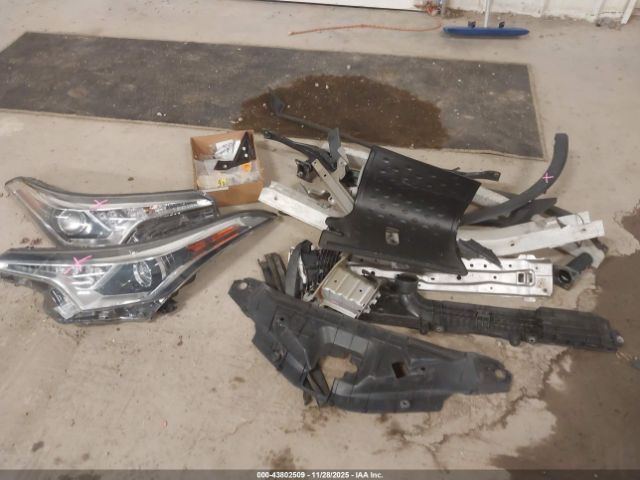 Toyota C-HR Xle Image 9