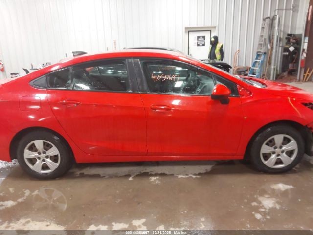Chevrolet Cruze Ls Auto Image 9