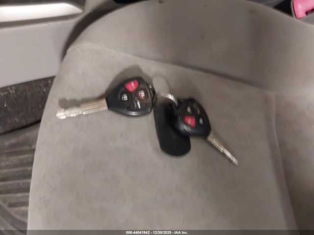 Toyota Corolla Le Image 6