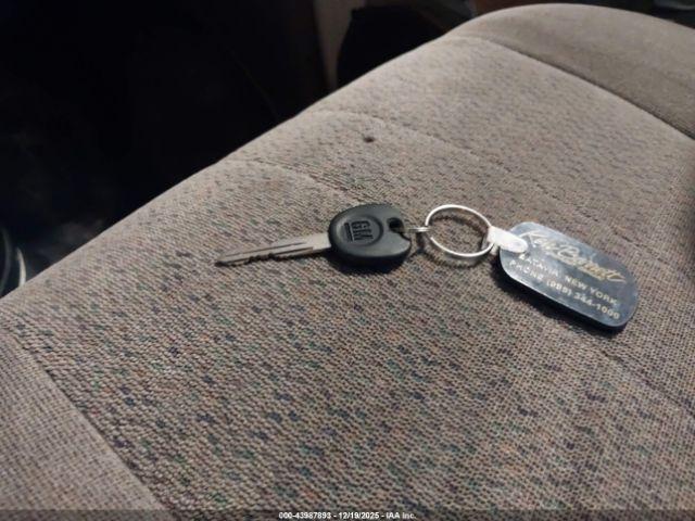 Chevrolet Astro Image 11