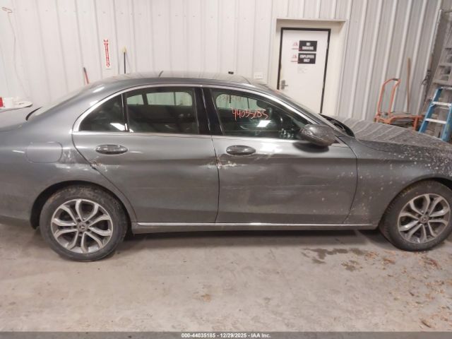 Mercedes-Benz C-Class 4matic Image 13