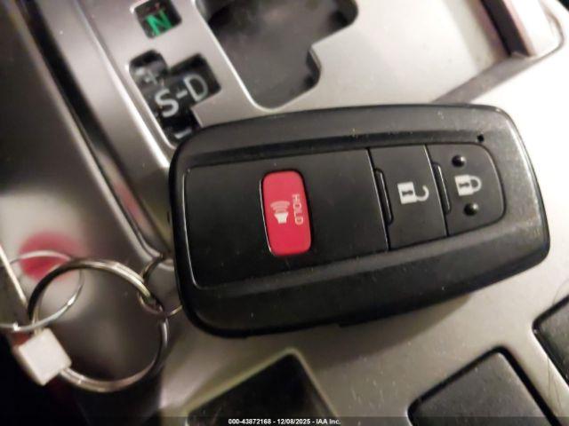 Toyota 4Runner Limited Image 5