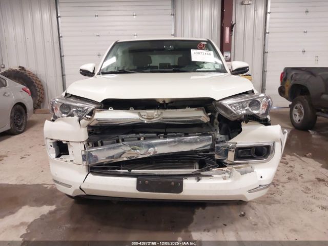 Toyota 4Runner Limited Image 7