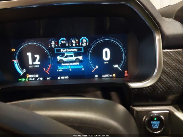 Ford F-150 Raptor Image 14